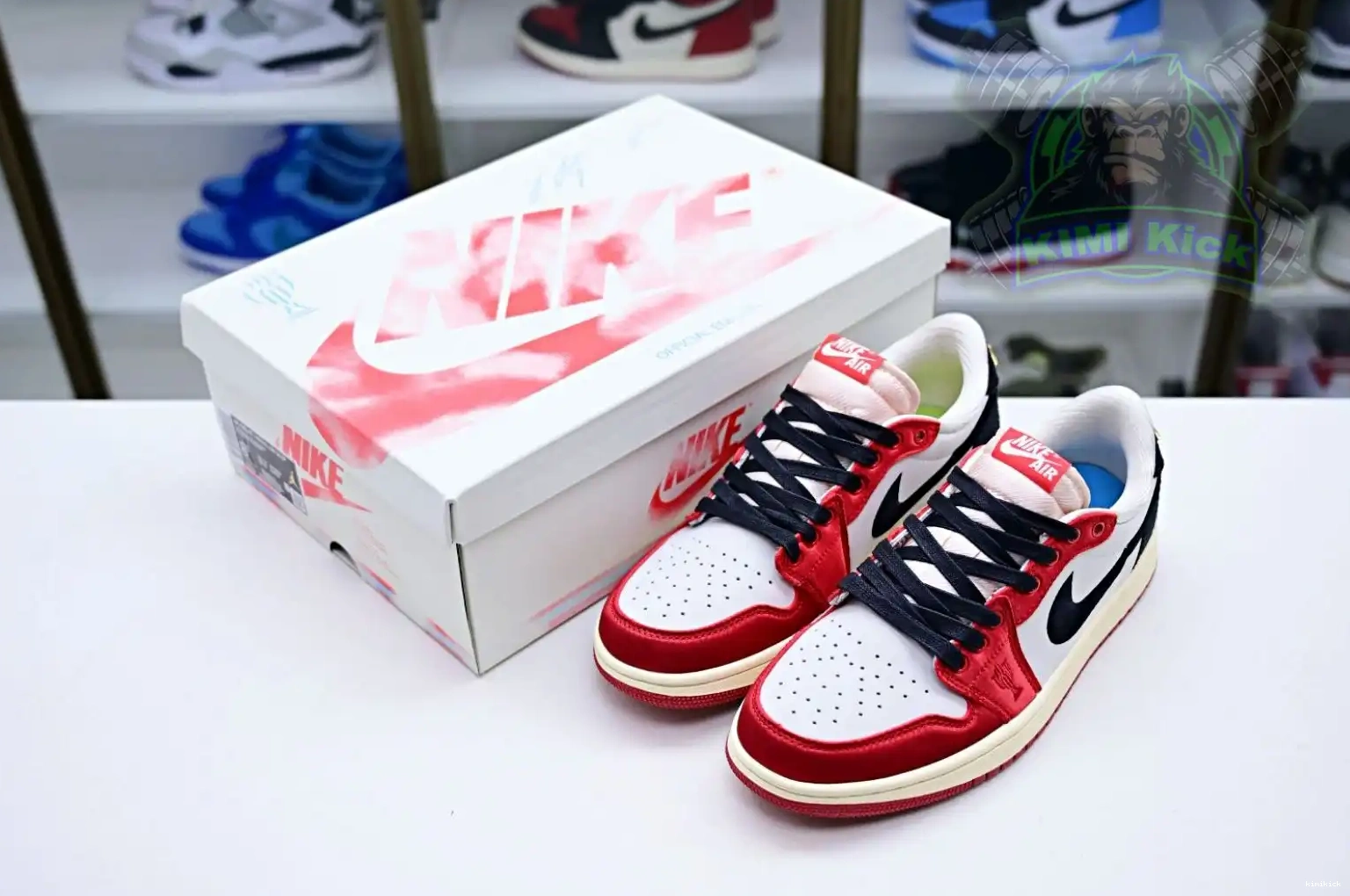 Low Trophy “Away” OG Room 1 Jordan Air x Jordan Kimikick 0621